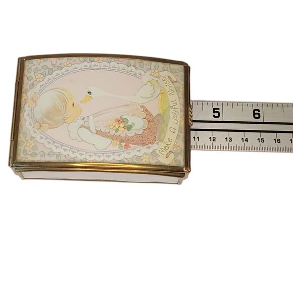VTG Brass & Pink Slag Glass Trinket Box Cute Girl & Duck Make A Joyful Noise - Picture 16 of 16